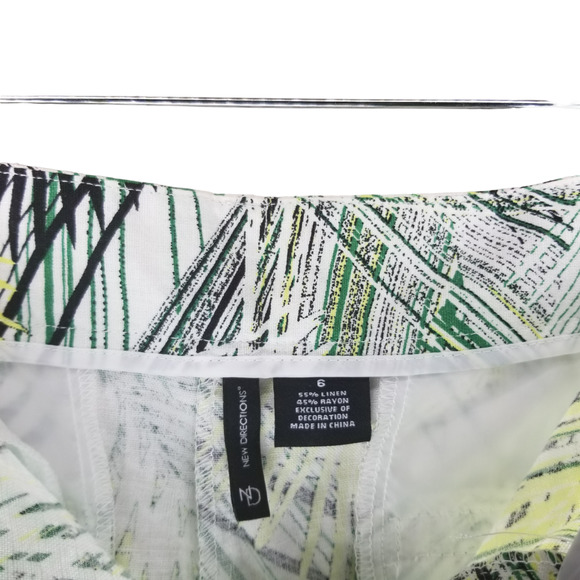 New Directions Shorts Swamp Lime White Palm Leaves Belt Loops Size 6 - Picture 5 of 5